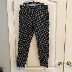Old Navy Pixie Black & White Ankle Pants. Size 12